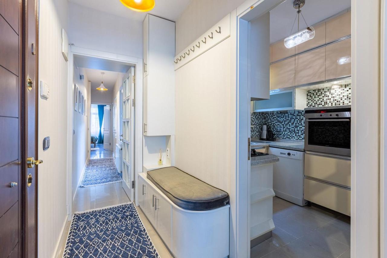 Flat With Excellent Location In Tesvikiye, Sisli Apartamento Estambul Exterior foto